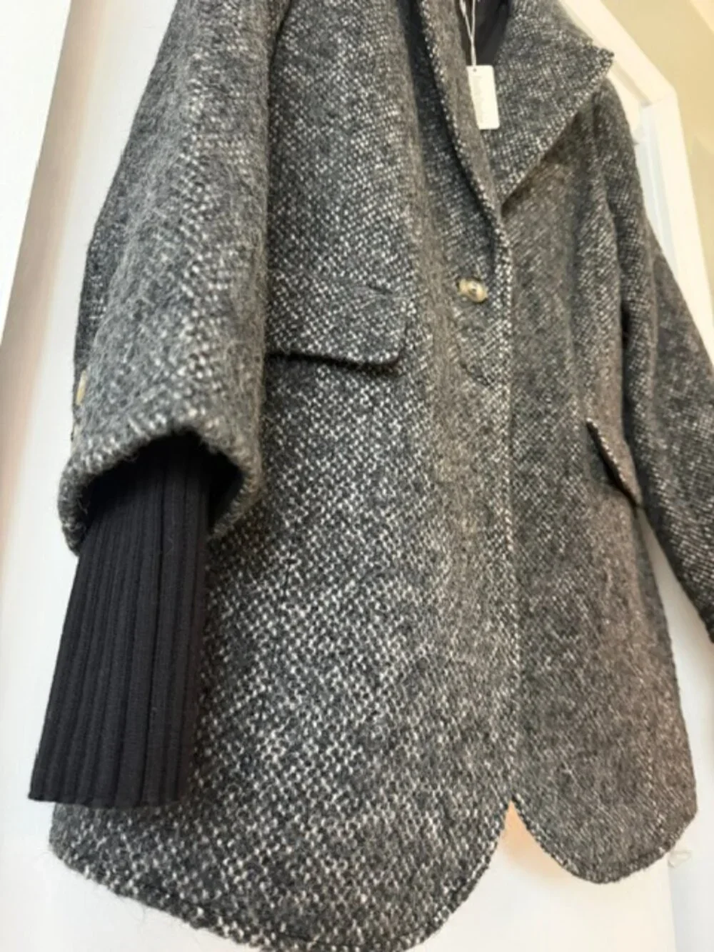 Favorite Daughter City Blazer NWT - Picture 3 of 4